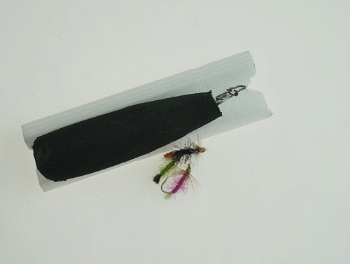 Морковка оснащенная три мушки №10 Морковка оснащенная три мушки №10