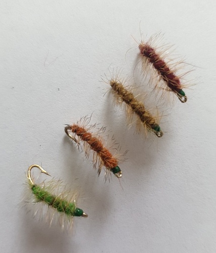 Мушка верховая "Гусеница", кр. №16 Мушка верховая "Гусеница", кр. №16