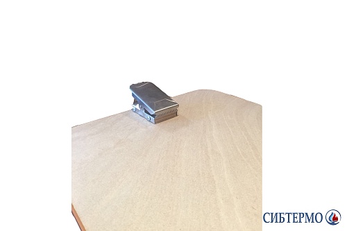 Стол складной разделочный с зажимом Стол складной разделочный с зажимом