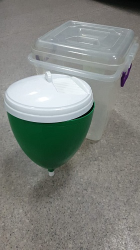 Контейнер с умывальником Контейнер с умывальником